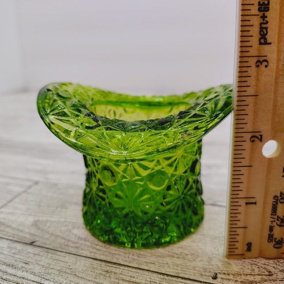 Green Glass Top Hat Vintage Whimsy Decor Collectible Display Toothpick Holder - Picture 5 of 10